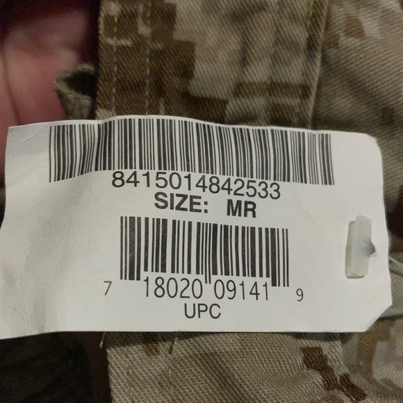 NWT Trousers, Desert MARPAT Camouflage, MCCUU. Size Medium. - Picture 3 of 11